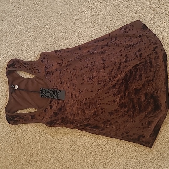 NWT BKE Tank - Picture 1 of 2